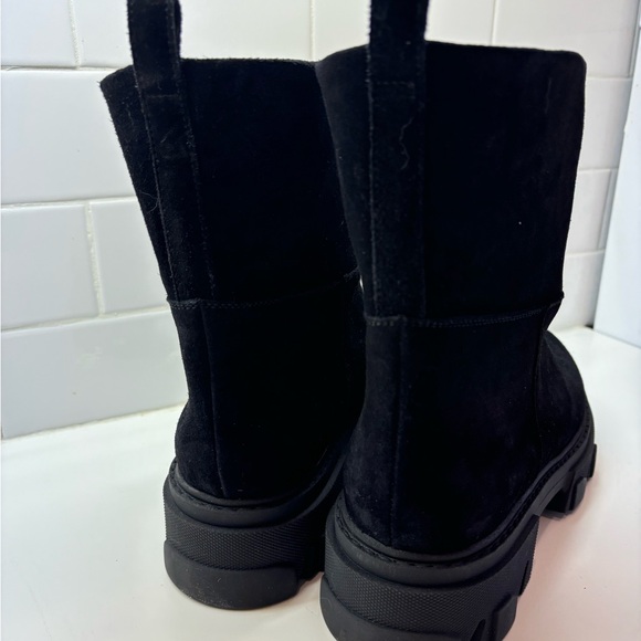 GIABORGHINI Lug Sole Suede Ankle Boots - Picture 5 of 11